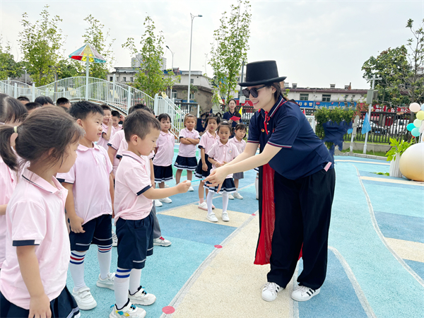 廬陽學(xué)前教育集團(tuán)童興融暢園：魔法開學(xué)日 夢(mèng)幻成長(zhǎng)禮